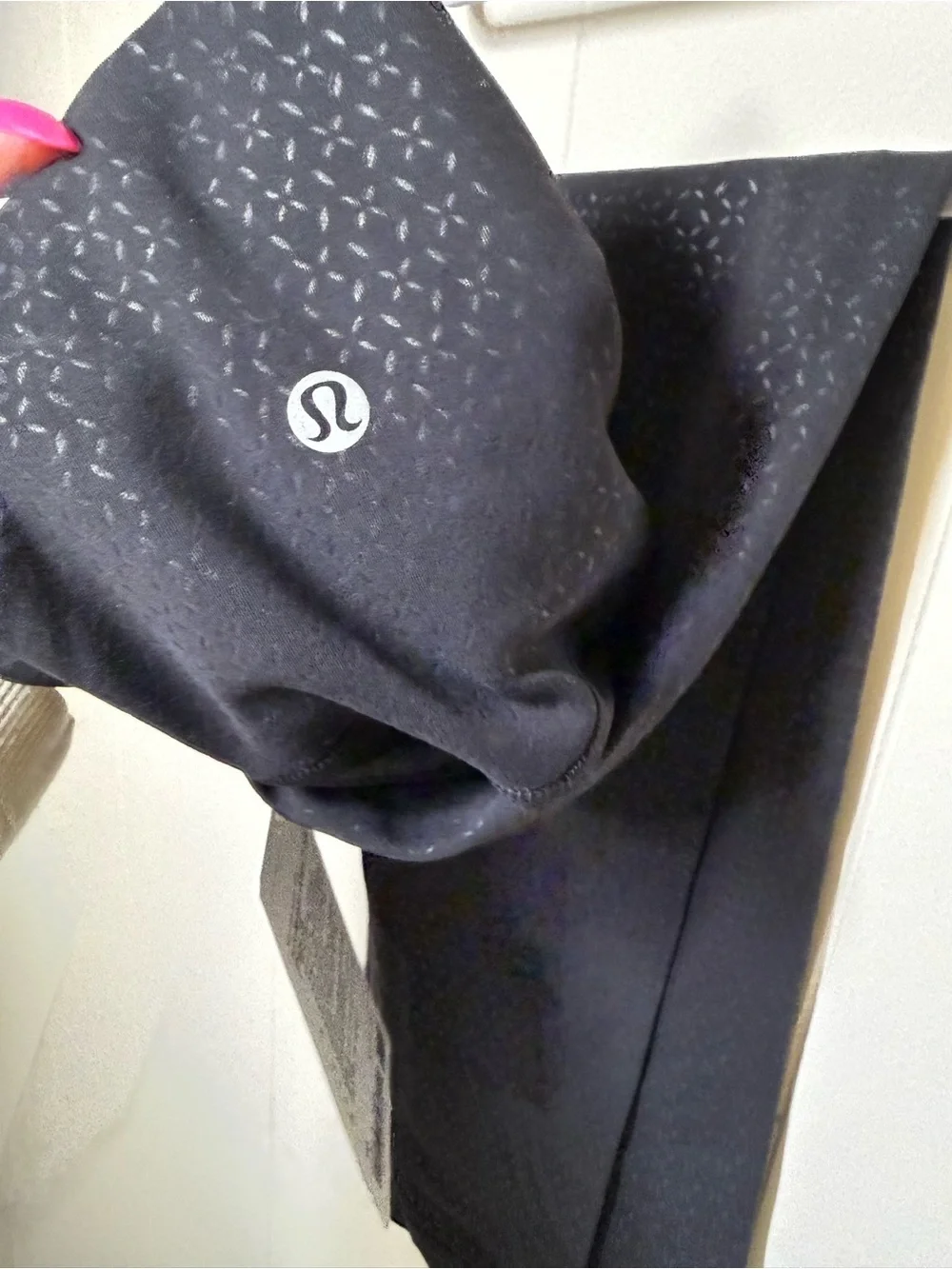 NWT lululemon Align High-Rise Pant 25” in Gradiate Geo Emboss Black 🖤 - Picture 2 of 6
